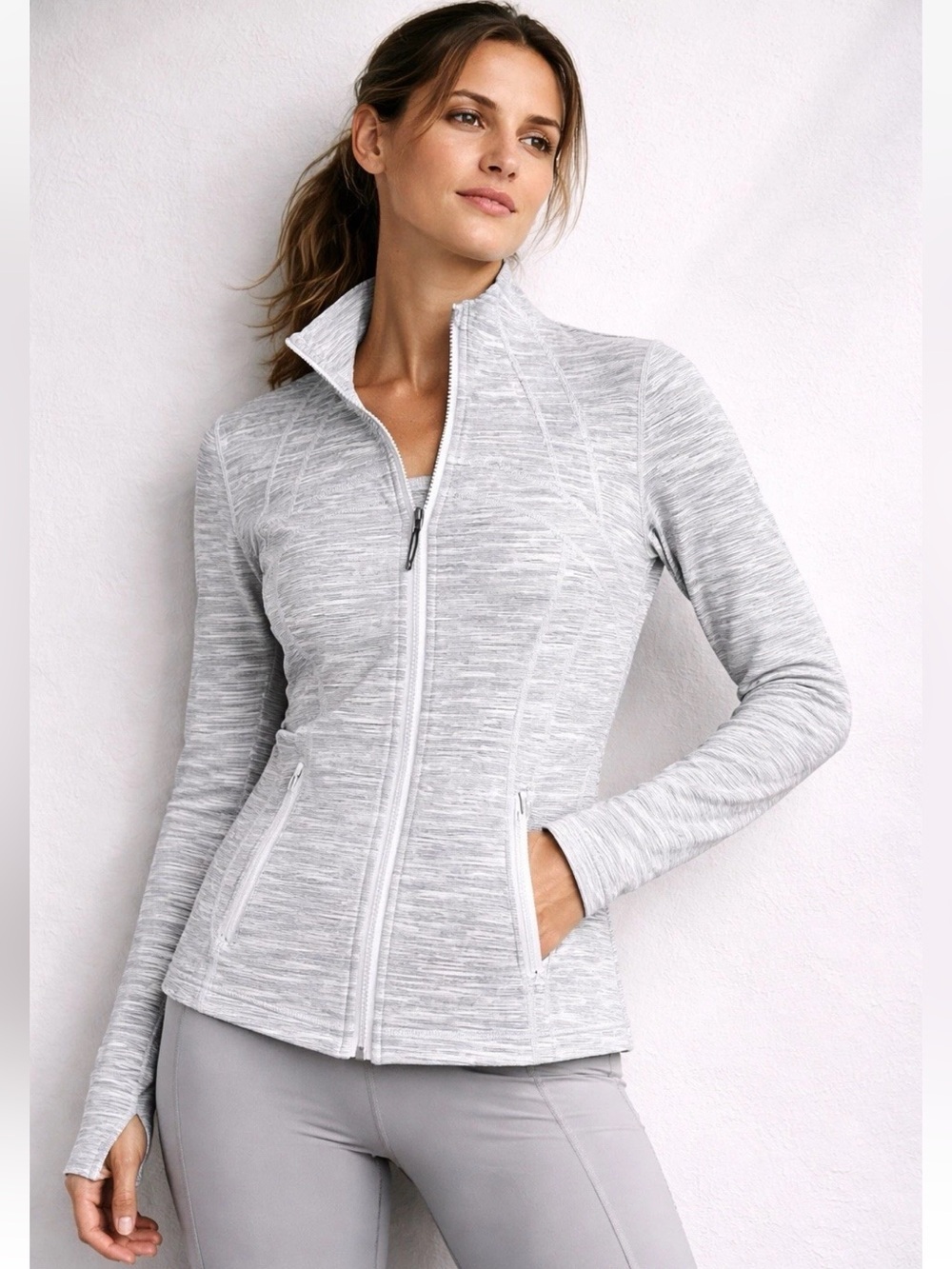 Lululemon Define Jacket Luon Wee Are From Space Ice Grey Alpine White size 8 EUC